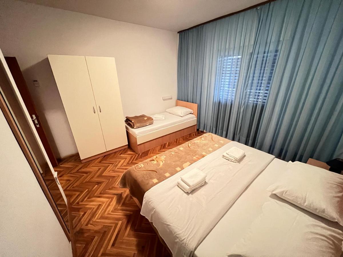 לופאר Apartments Piculjan מראה חיצוני תמונה