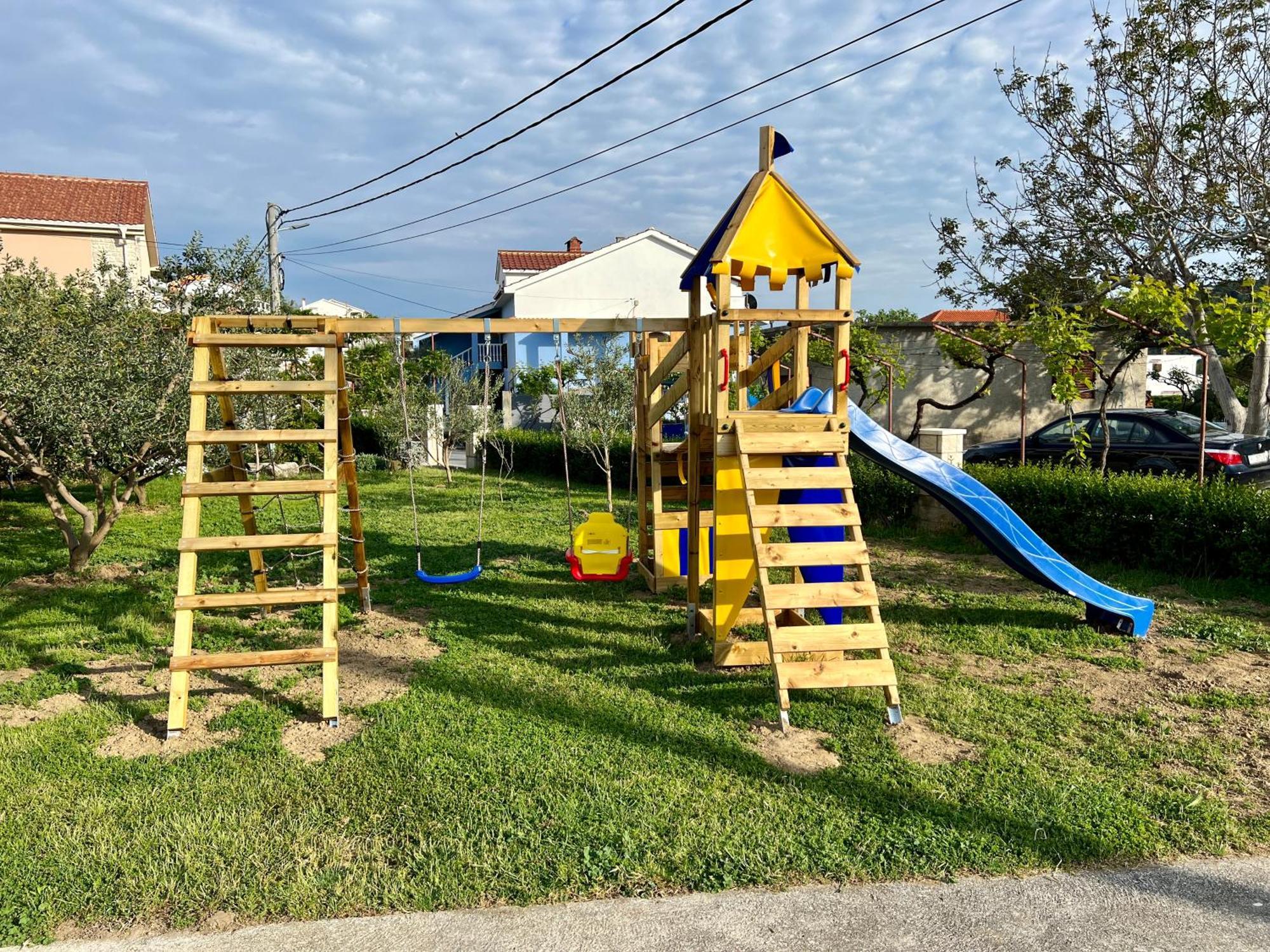 לופאר Apartments Piculjan מראה חיצוני תמונה