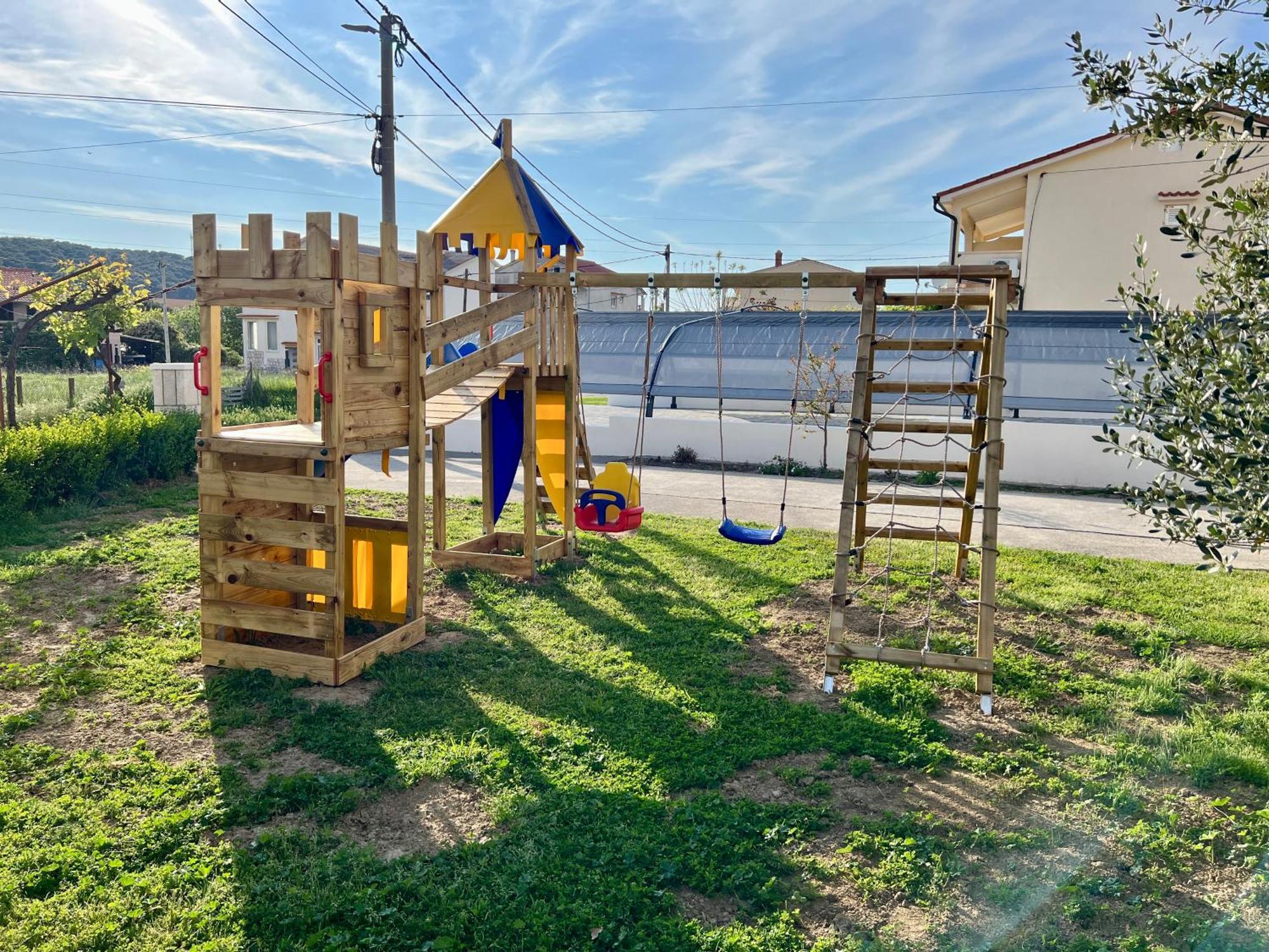 לופאר Apartments Piculjan מראה חיצוני תמונה